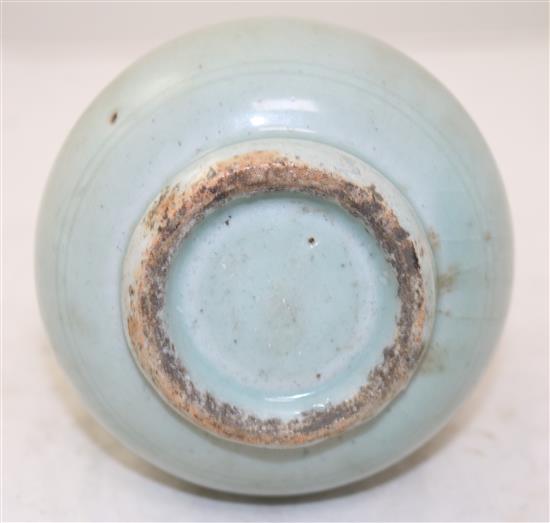 An unusual Chinese Longquan celadon garlic neck bottle vase, Song / Yuan dynasty, 28cm, glaze cracks